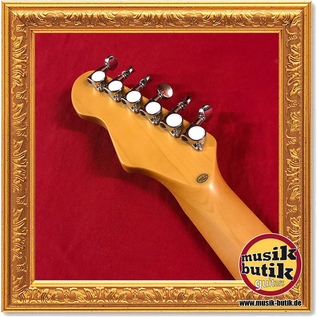 Blade Delta Standard Maple Vintage White