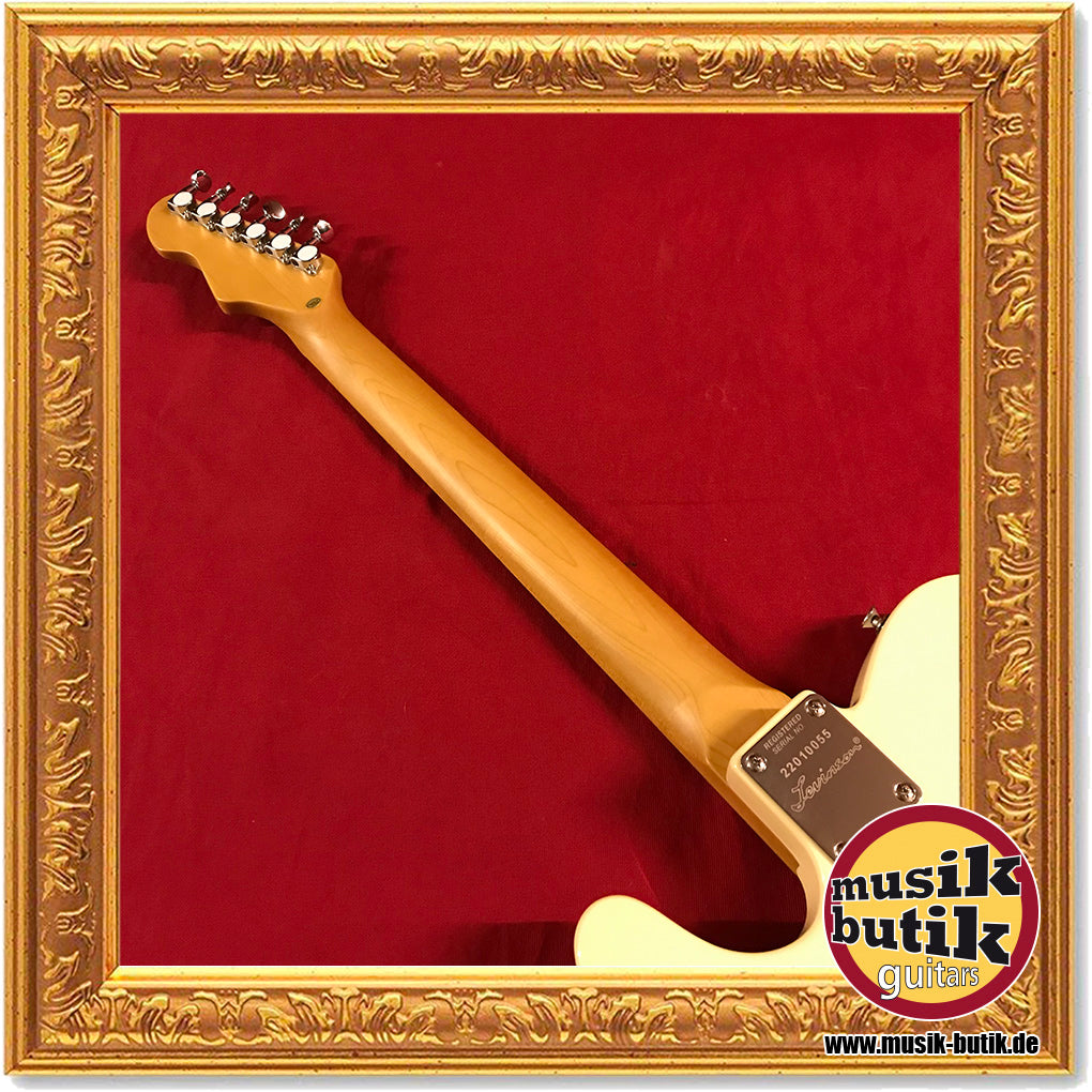 Blade Delta Standard Maple Vintage White