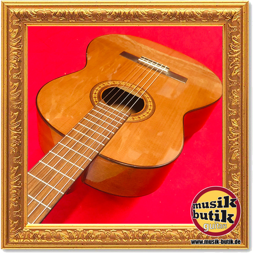 Maravilla M20 7/8 Klassik-Gitarre für Damen hochglanz incl. Gigbag