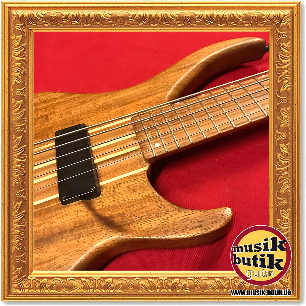 PEAVEY Grind Bass 5 NTB gebraucht
