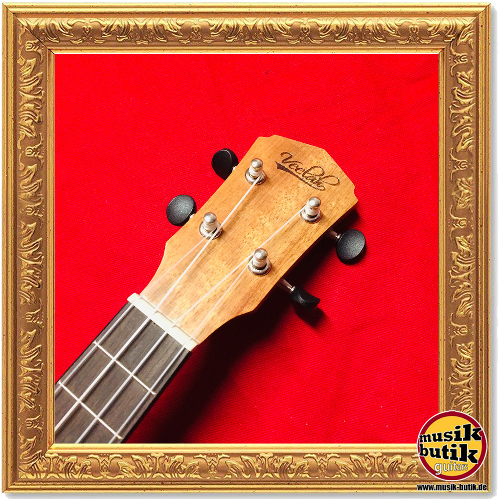 Veelah Togo Mini MC Concert-Ukulele