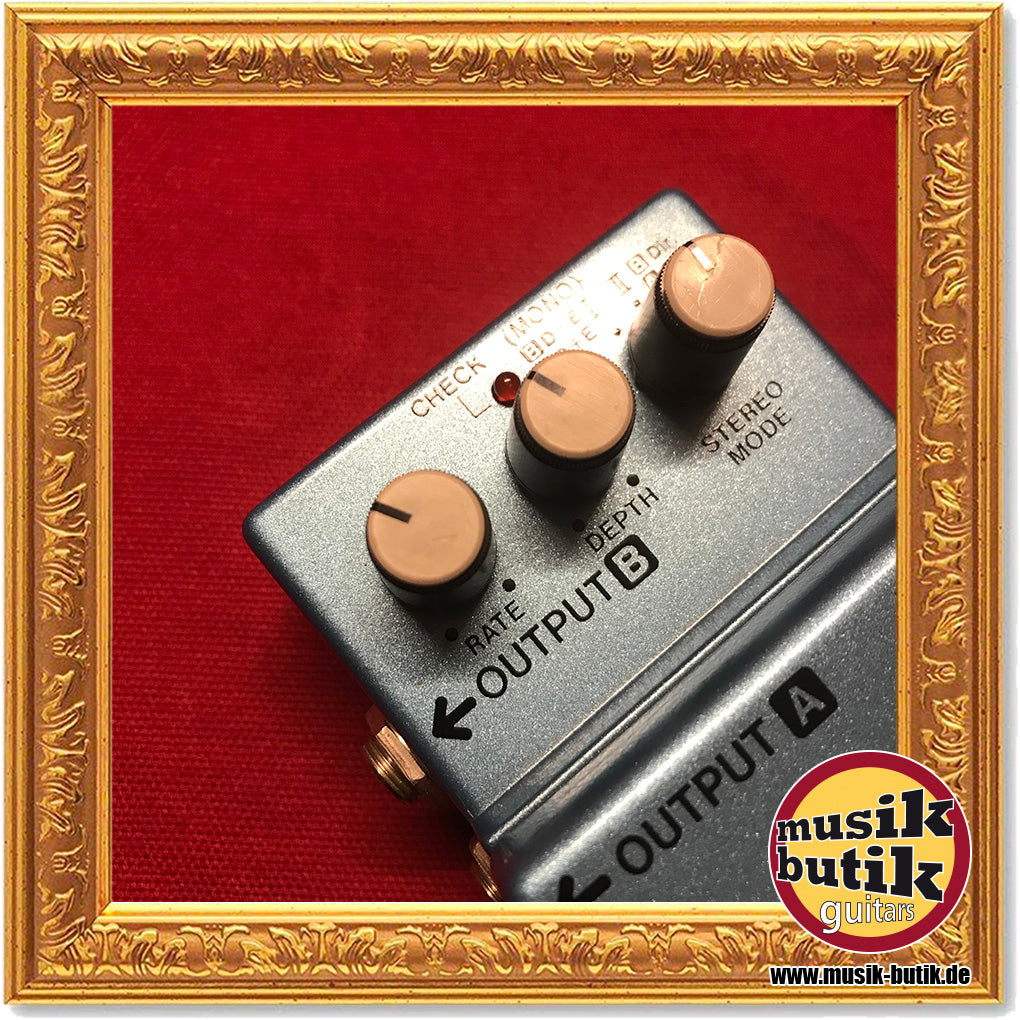 BOSS Chorus CE-3 - green label