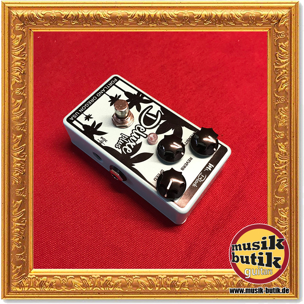 Mr. Black Deluxe Plus Reverb / Tremolo