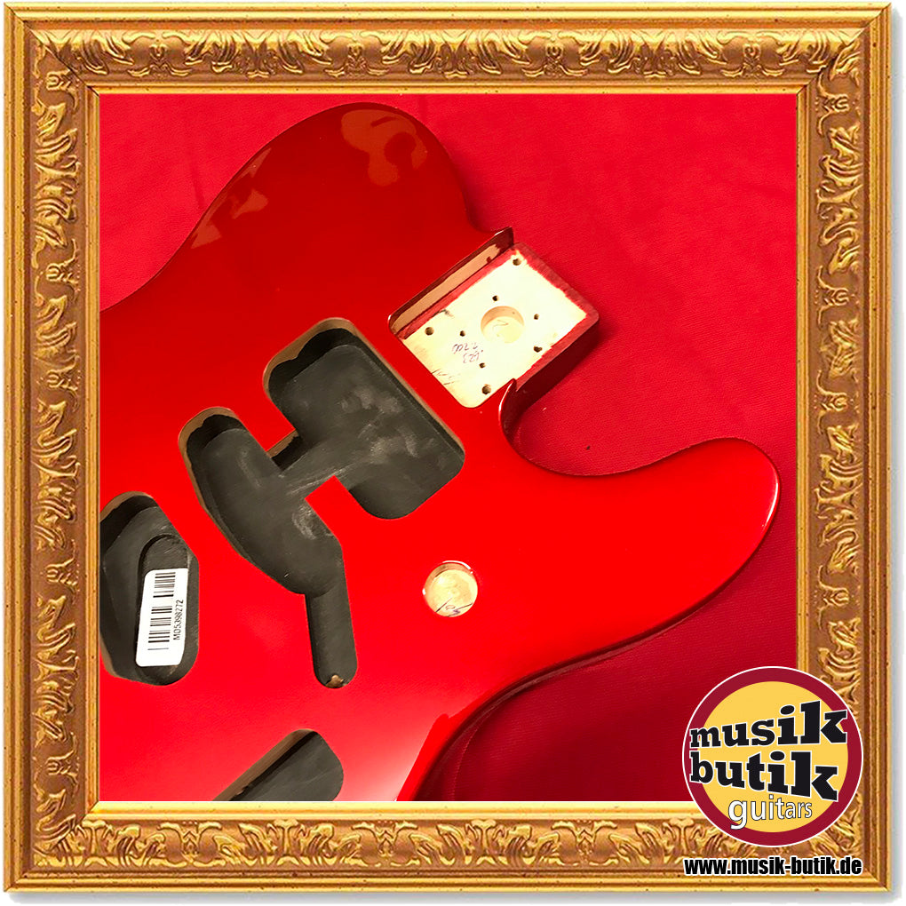 Fender® Deluxe Series Telecaster® Body candy apple red