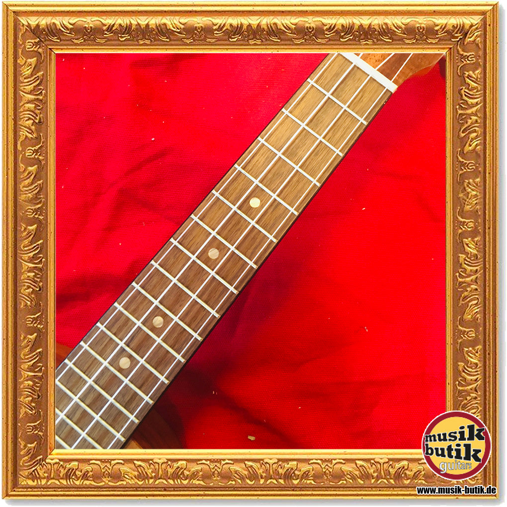Islander AC-4-EQ Concert Ukulele Acacia