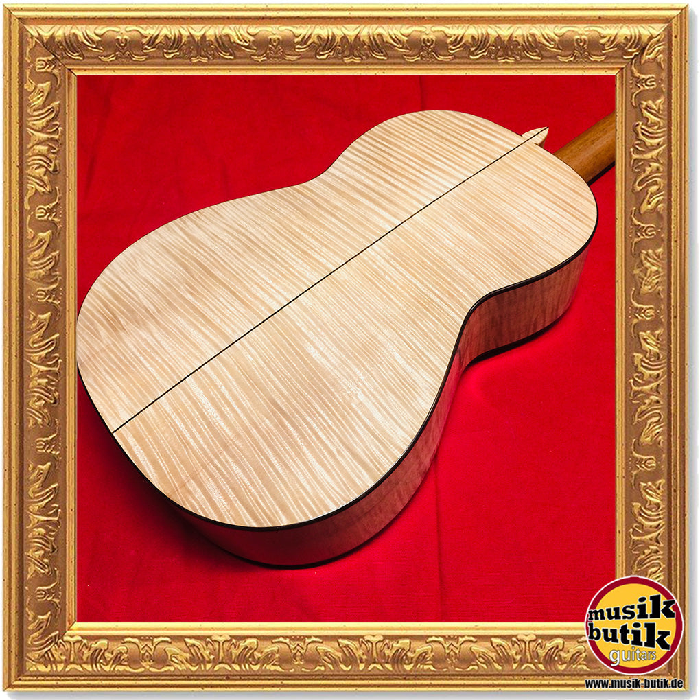 La Canada "Model 17" Klassik-Gitarre Fichte / Ahorn