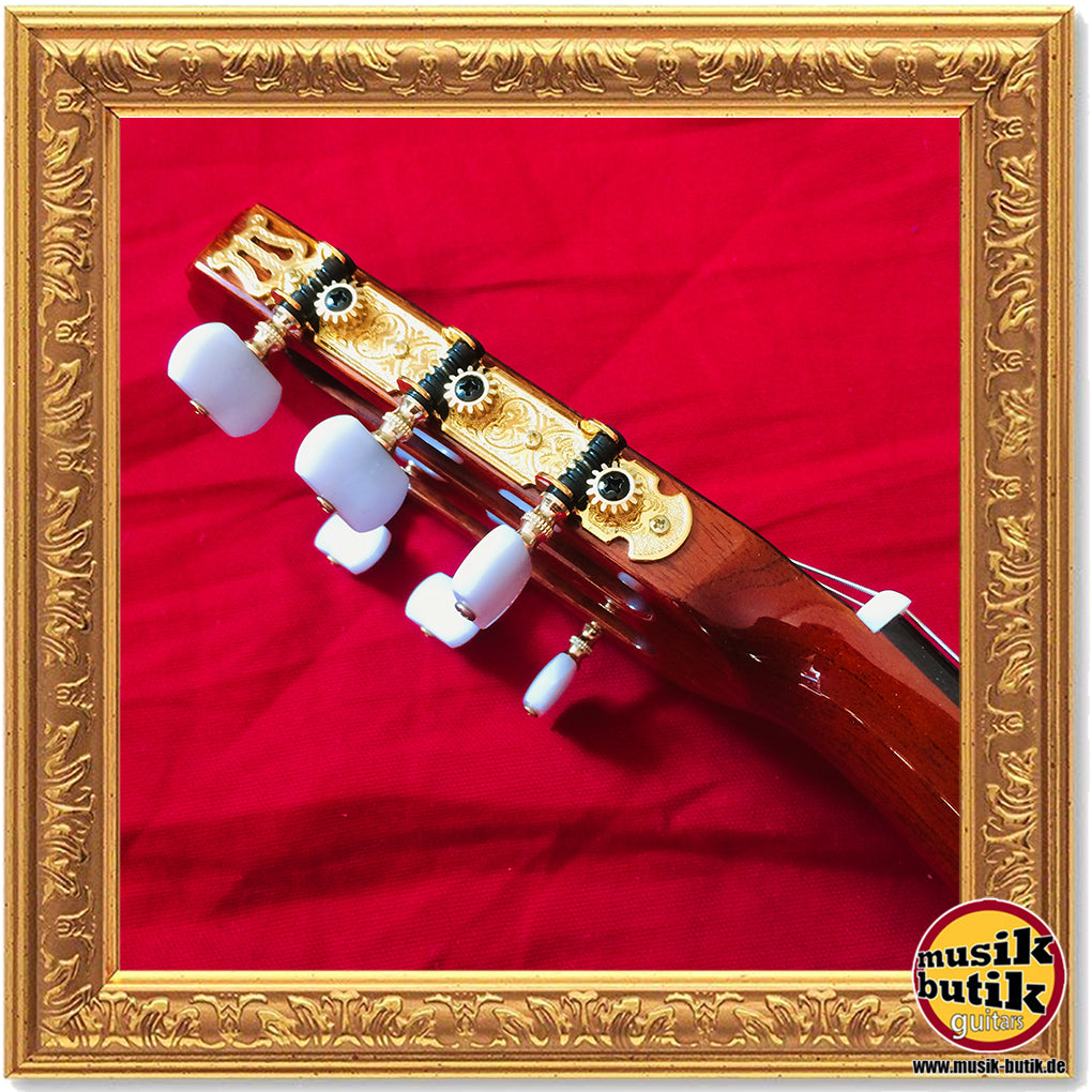 Maravilla M20-CE Klassikgitarre Cutaway Pickupsystem